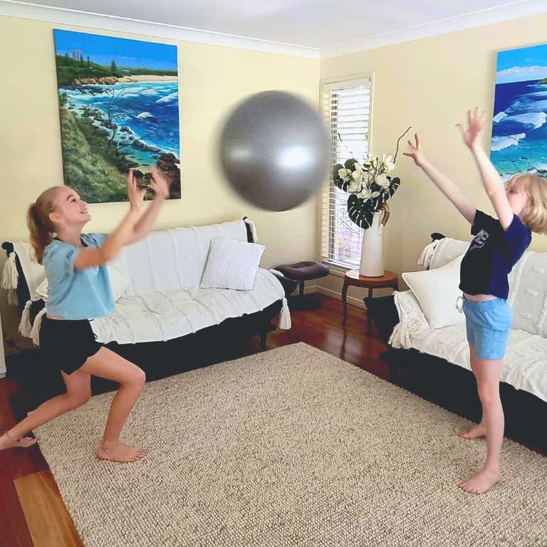 Round Gym Ball - 10 Pack