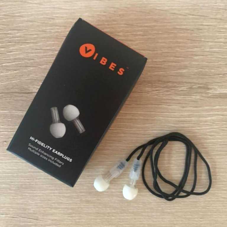 Vibes Earplugs Sting Connector